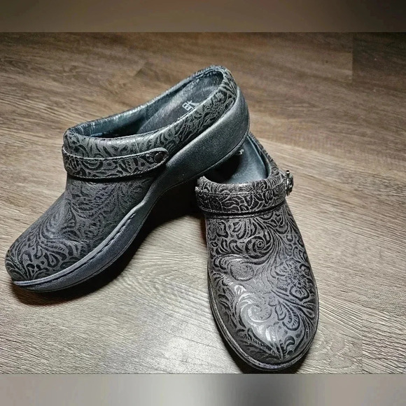 Dansko Shoes Allison Black Mule Clogs - Picture 1 of 6